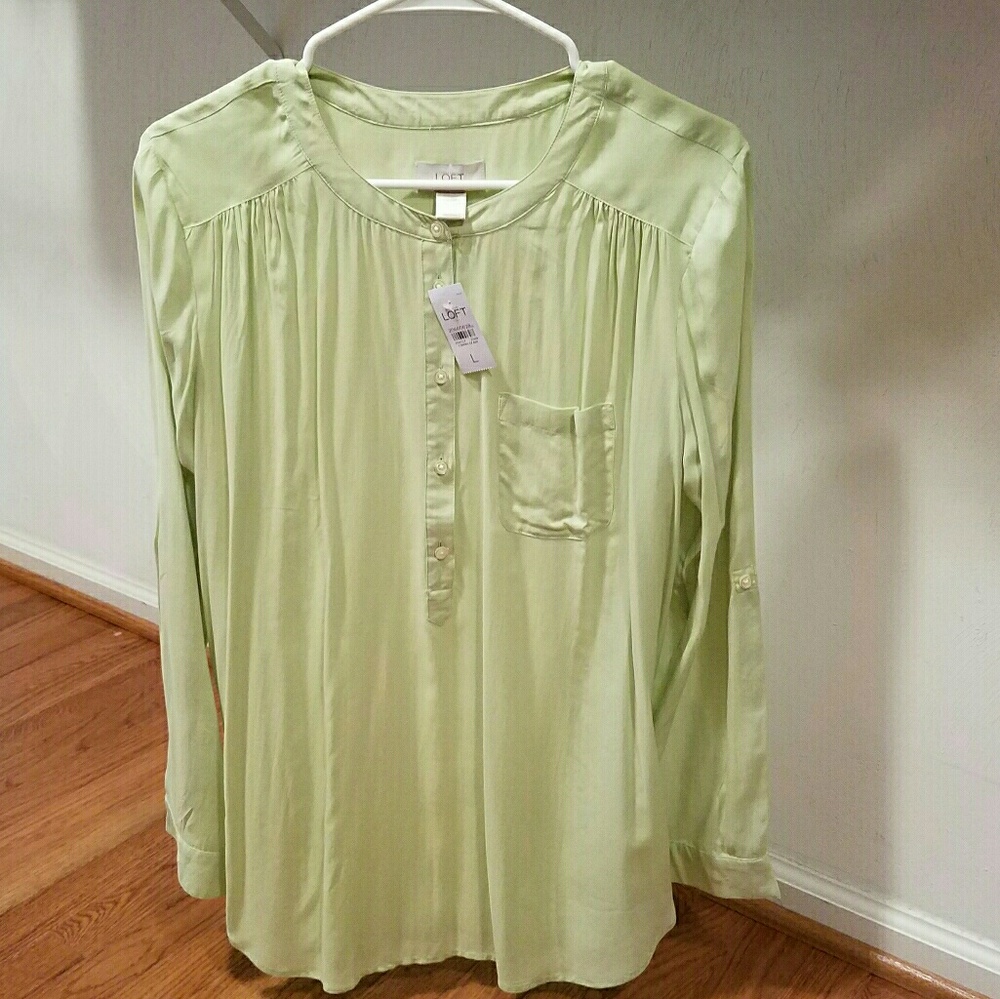 NWT Loft button up tunic!!